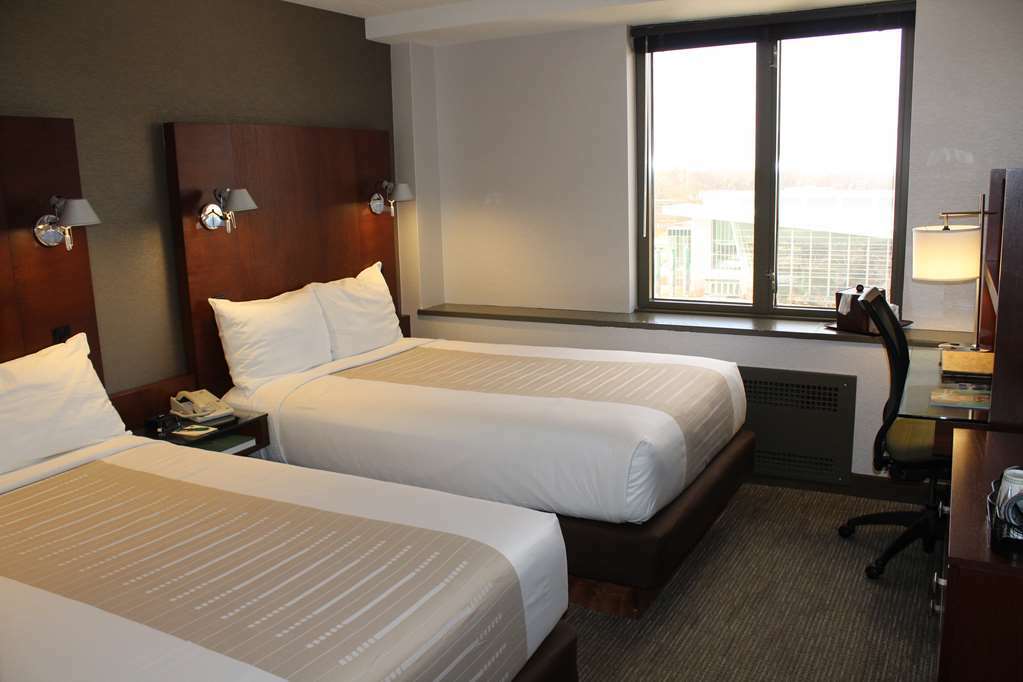 Kellogg Hotel And Conference Center Ист-Лансинг Номер фото